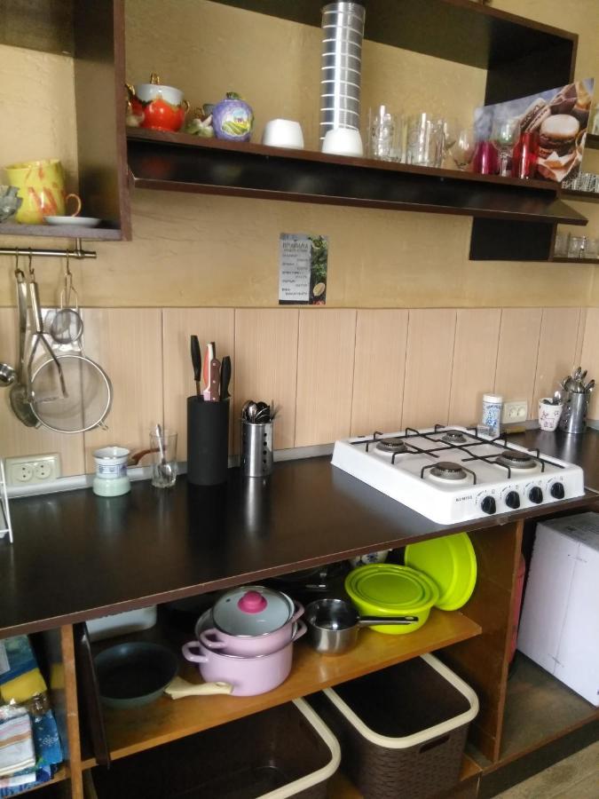 Гостевой Дом Ксения Hotell Sukhumi Exteriör bild